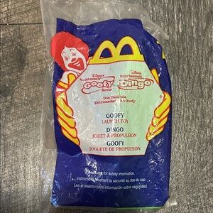 2000 Disney extremely goofy movie McDonald toy #1 goofy launch toy happy meal